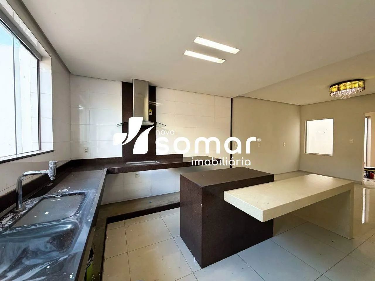 Casa para aluguel, 5 quartos, 1 suíte, 1 vaga, Morada Nova - Divinopolis/MG