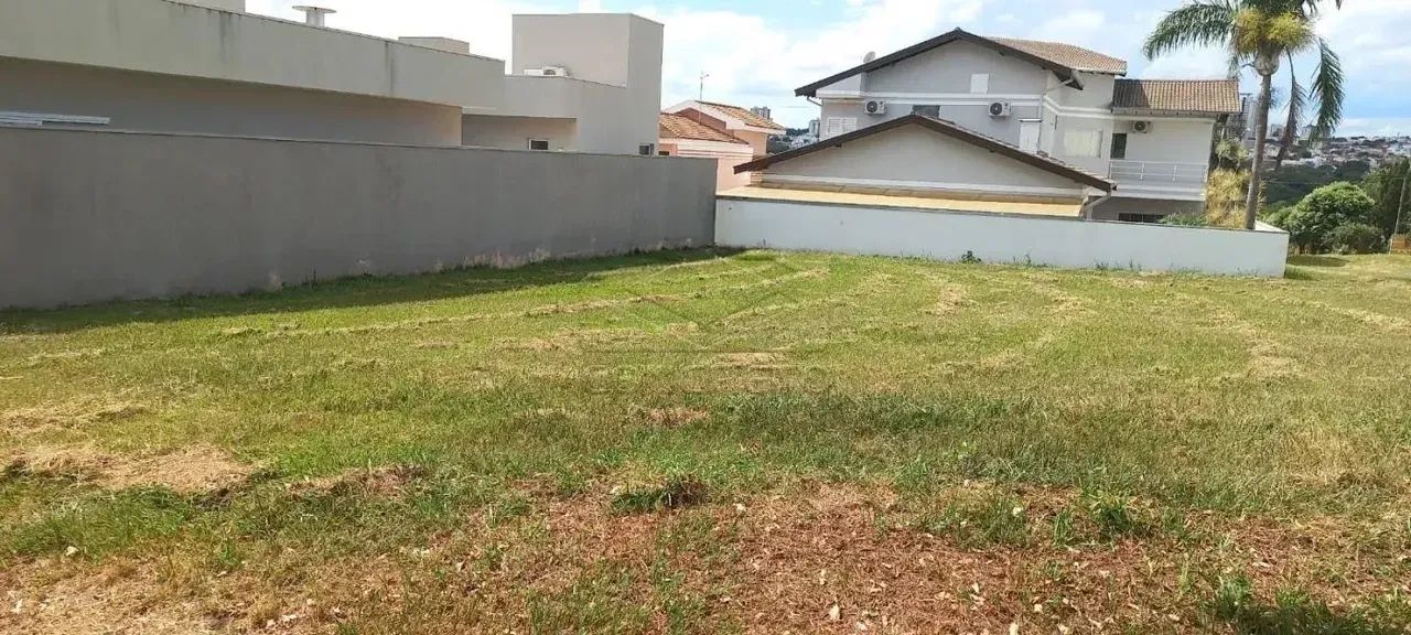 Villaggio 1 - 340m2 - Valor de Ocasião