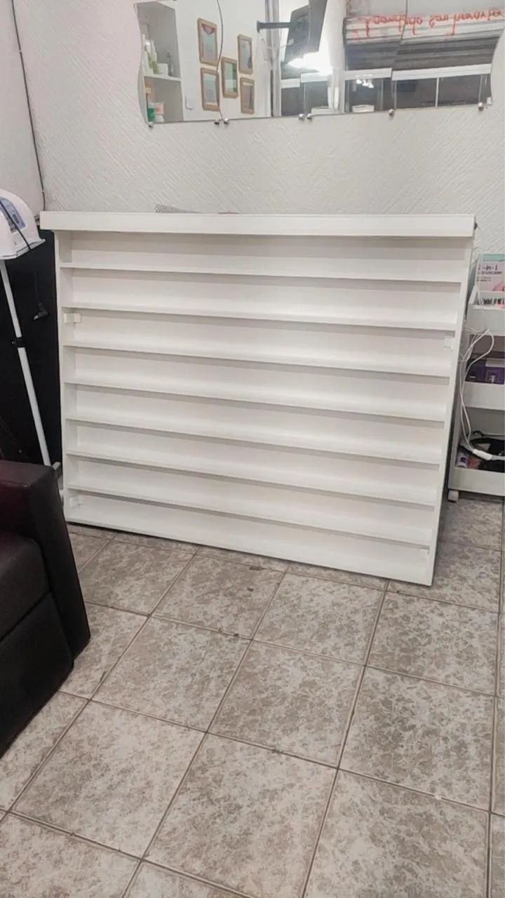 Esmalteiro com luz de led 