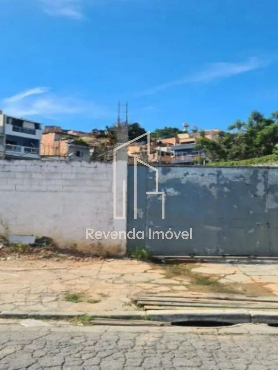 Terreno à venda no Jardim Ingá com 1162 m²