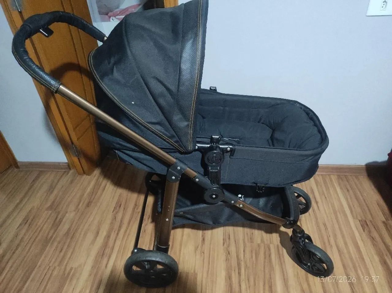Carrinho de bebê com bebe conforto  - Foto 3