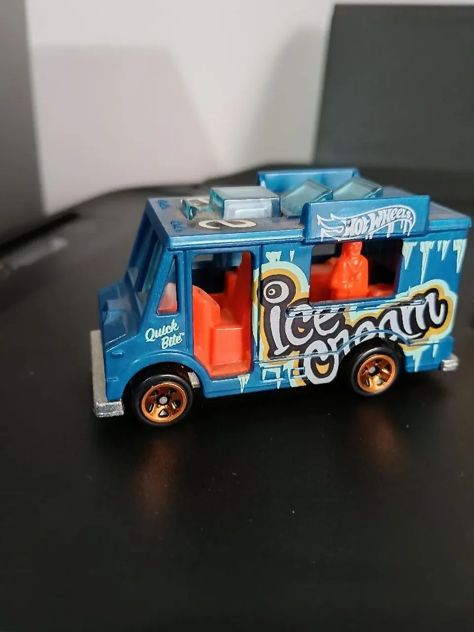 Hotwheels Quick bite 3 minis loose  - Foto 2