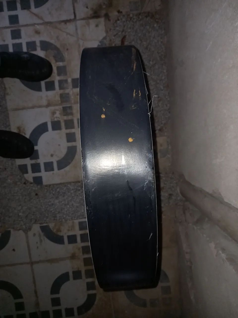 Placa Redonda de metal usada. - Foto 2