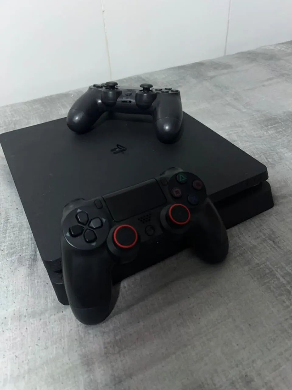 Ps4 slim 400 gb 