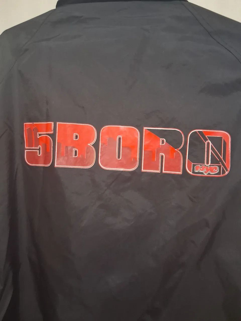 Vendo Corta Vento da marca 5BORONYC - Foto 3