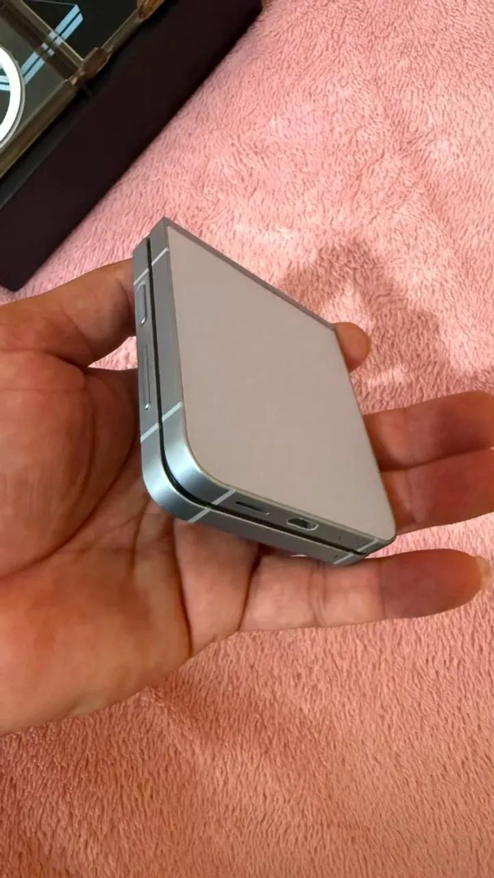 Z flip 6 12 ram 256 gbs  - Foto 3