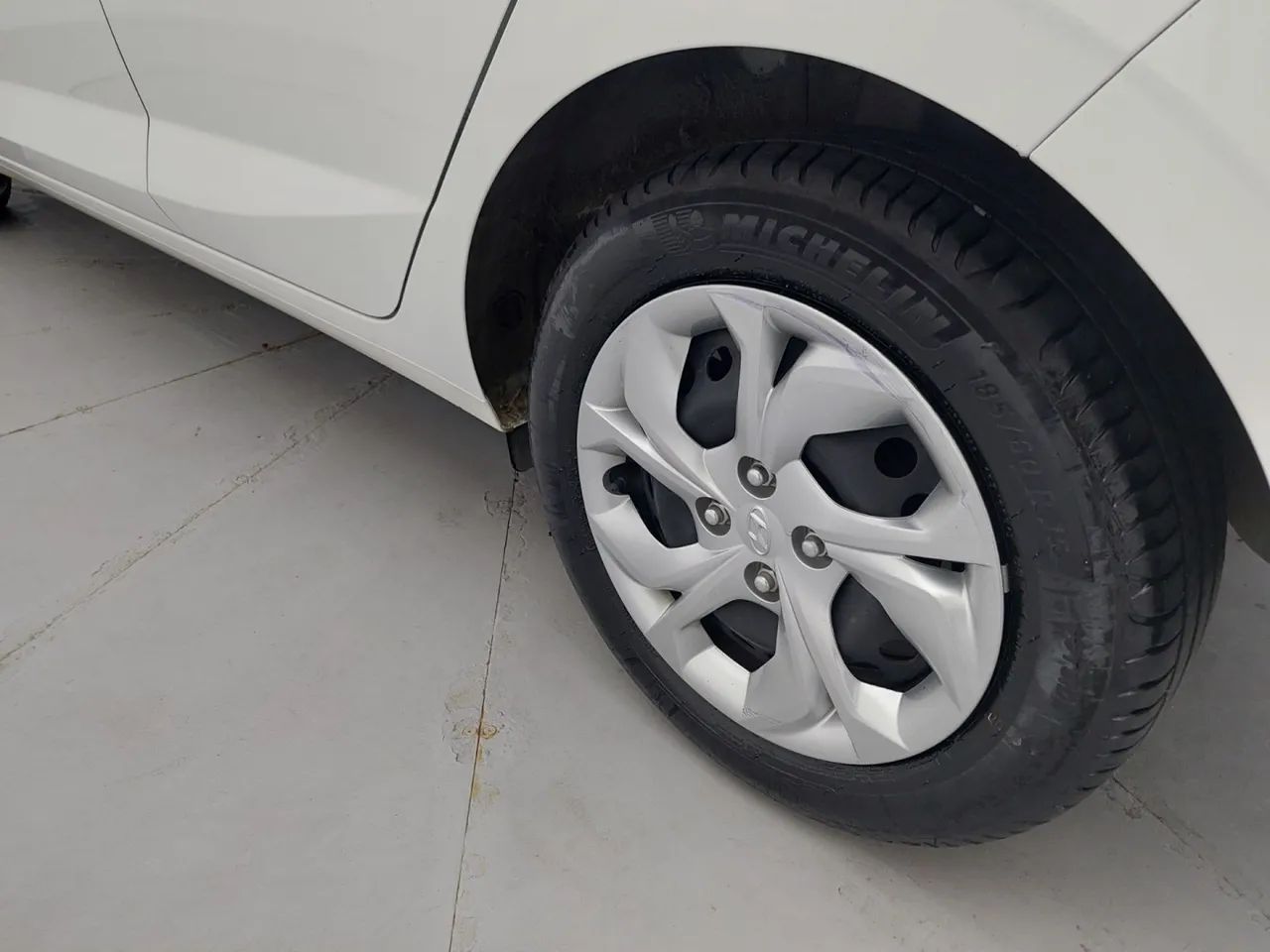 Hyundai HB20 Comfort Plus 1.0 Flex 12V Mec., foto 12 de 18