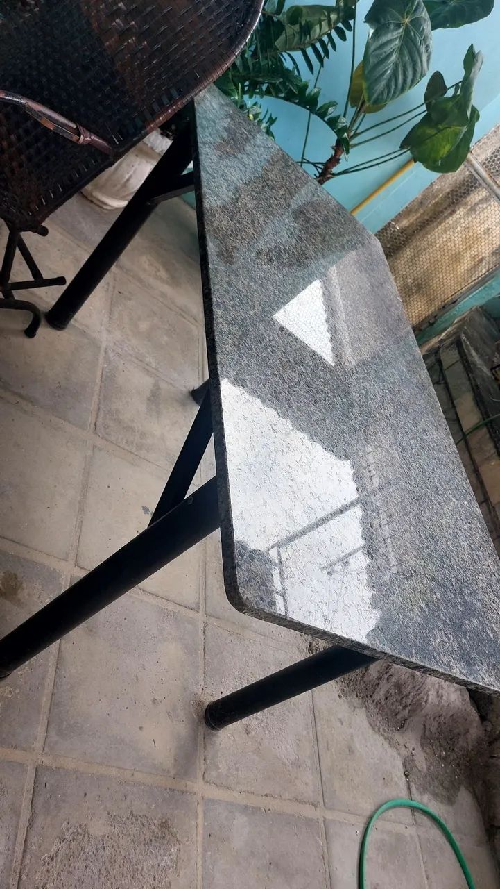 Tampo de mesa em granito com base - Foto 3