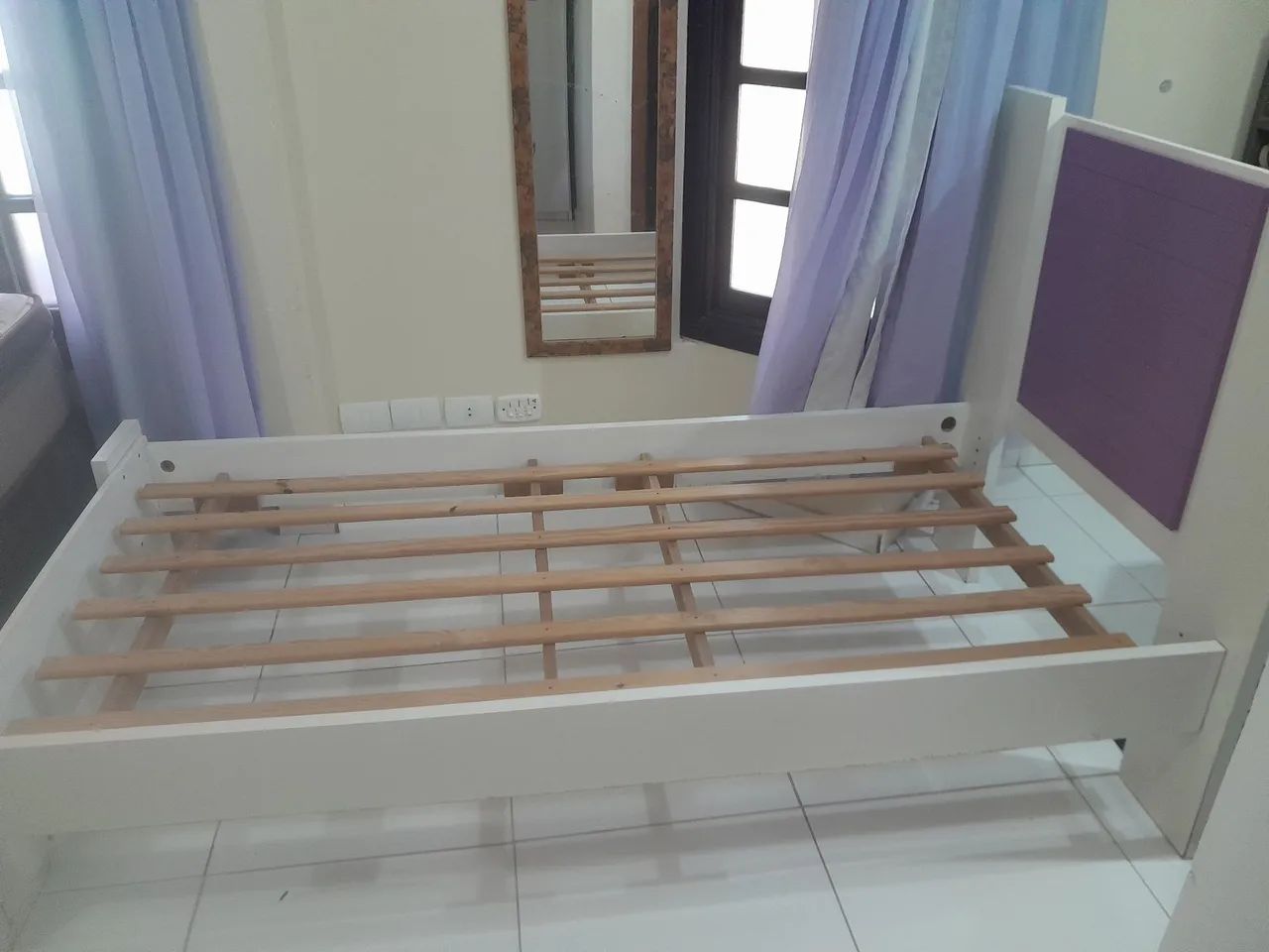 Vende-se cama + colchão solteiro - Foto 2