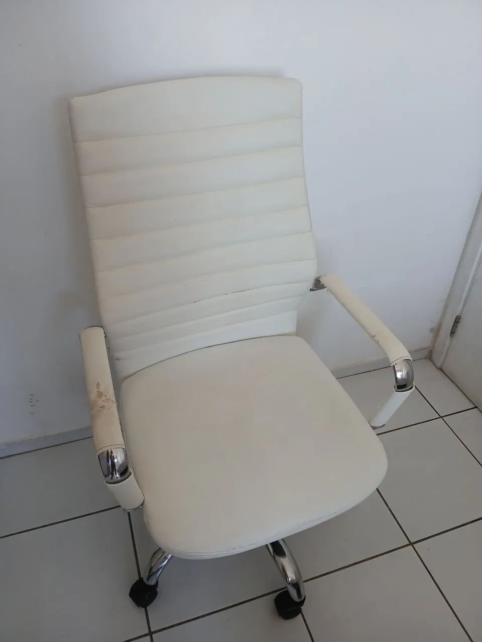 CADEIRA PARA ESCRITÓRIO  - Foto 3