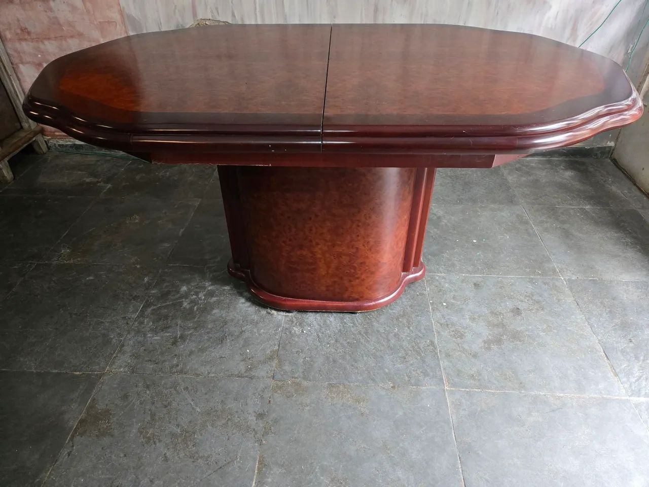 Mesa extensível retrátil radica