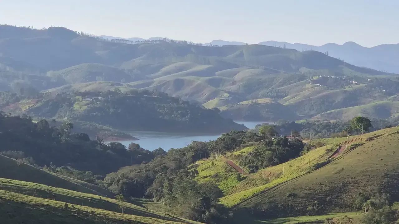 LOTE GRANDE COM ENTRADA QUE CABE NO BOLSO - Foto 2