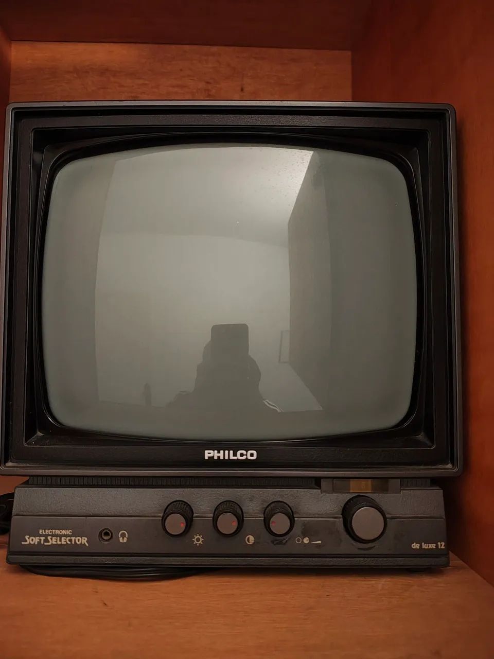 Tv Philco outro e branco 12 polegadas colecionador