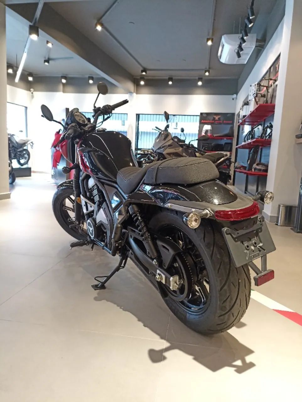 Moto Morini Calibro 700 Custom - Foto 2