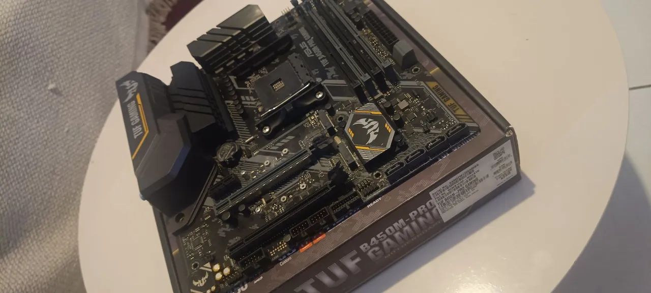 Placa Mãe B450M ASUS TUF Pro Gaming (Semi-novo) - Foto 2