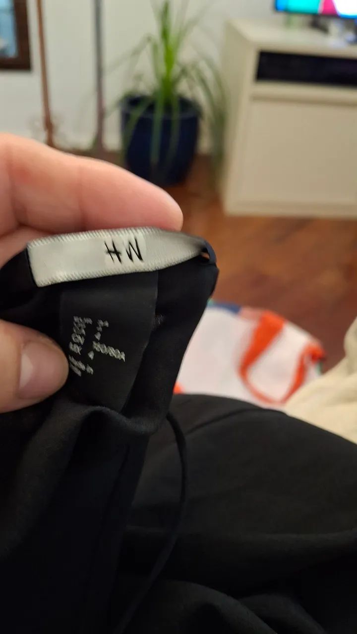 Regata H&M com Babados - Foto 4