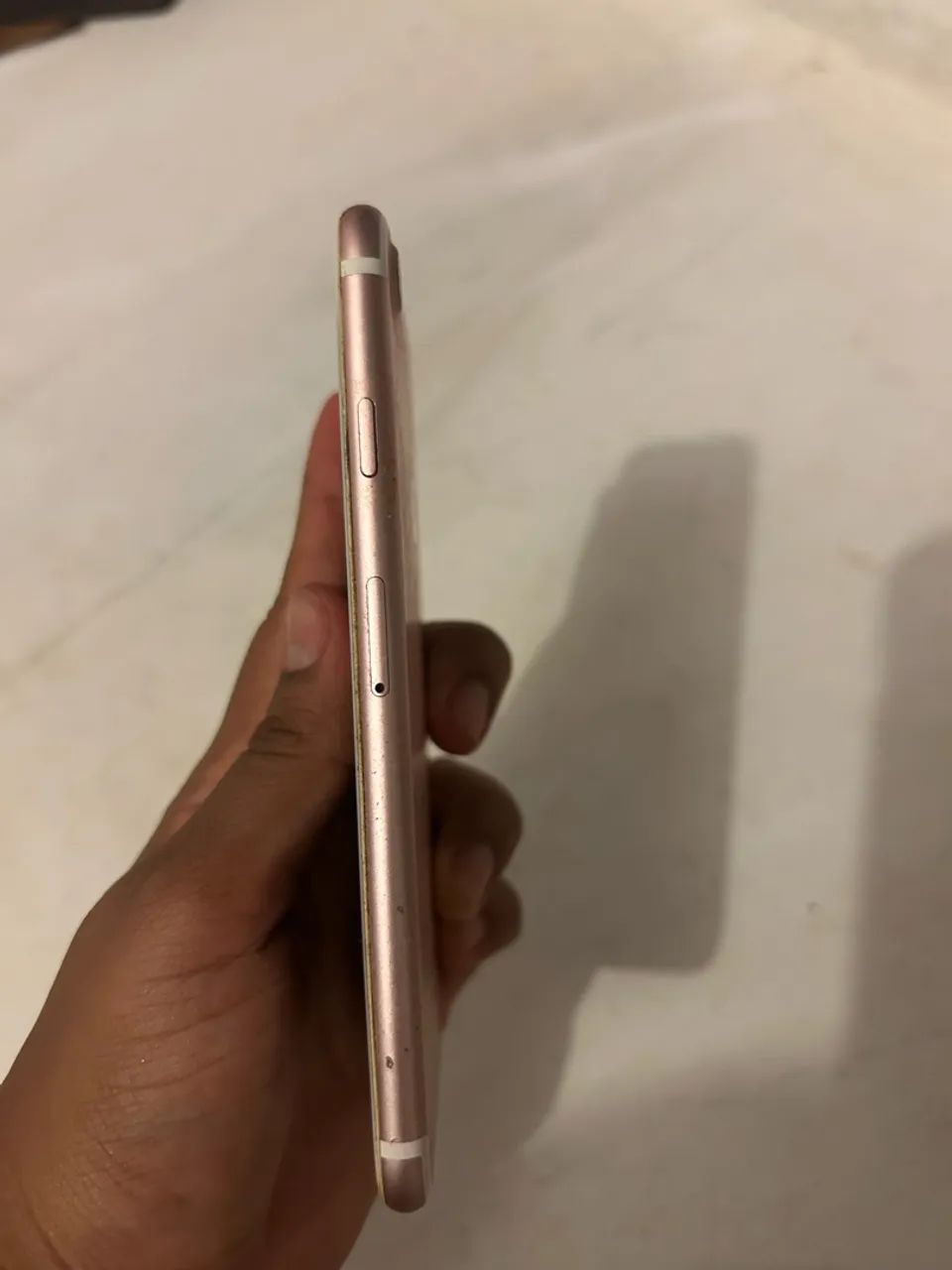 iPhone 7 com bateria viciada  - Foto 3