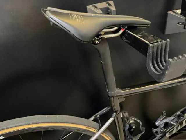  Bicicleta road Willier 0 SLR impecável - Foto 3
