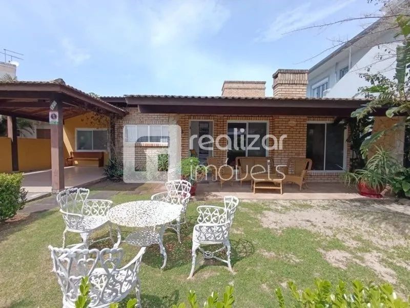 Casa 4 quartos no bairro Jurerê Internacional - Florianópolis - Foto 2