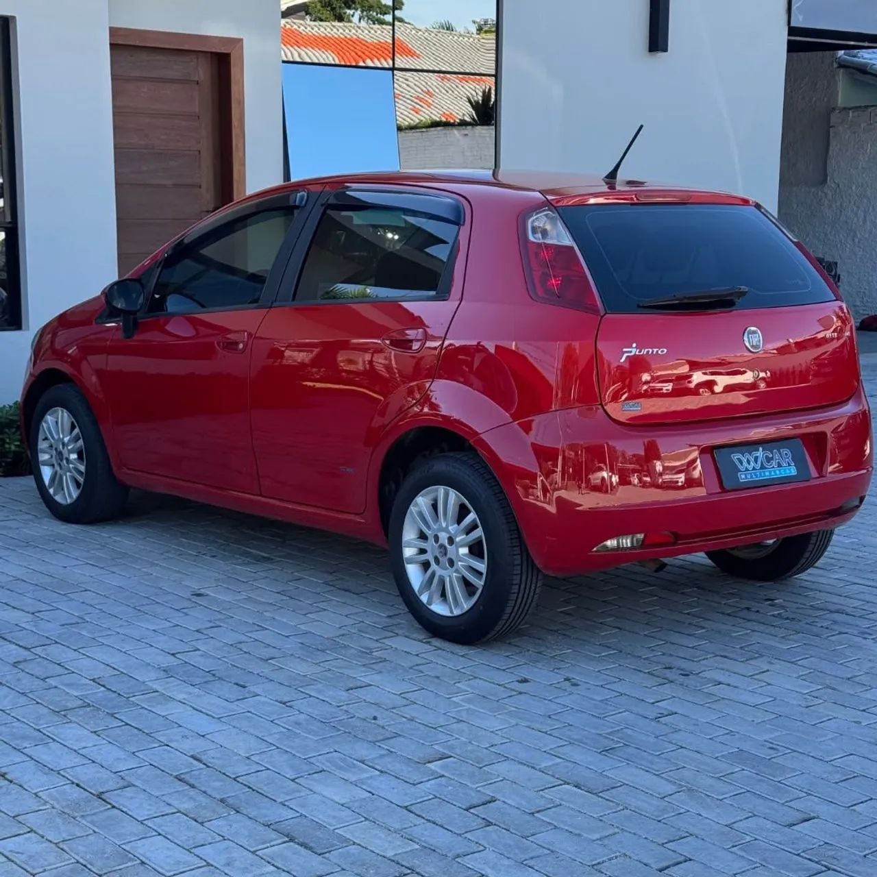 Fiat Punto Attractive 1.4 Fire Flex 8V 5P 2012 - Foto 4
