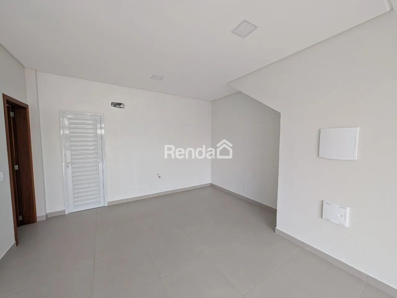 ALUGA-SE Loja Comercial 37m² em Garopaba | Excelente Localização - Foto 3