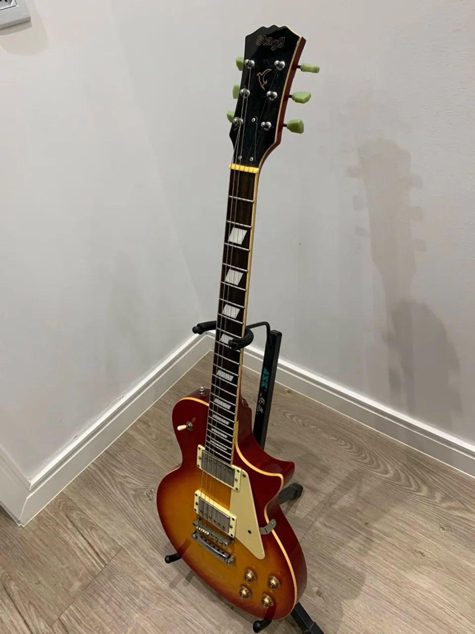 Guitarra Less Paul Stagg - Foto 2