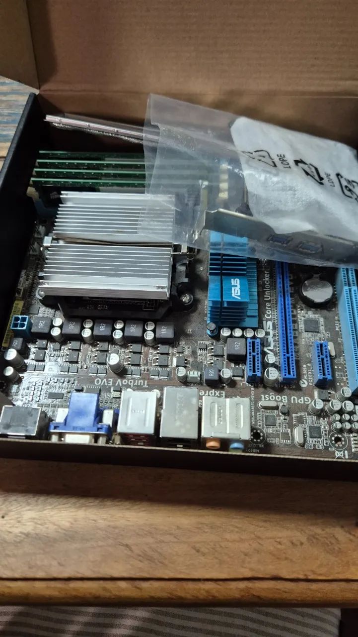 KIT Motherboard, CPU, RAM (usado) - Foto 5