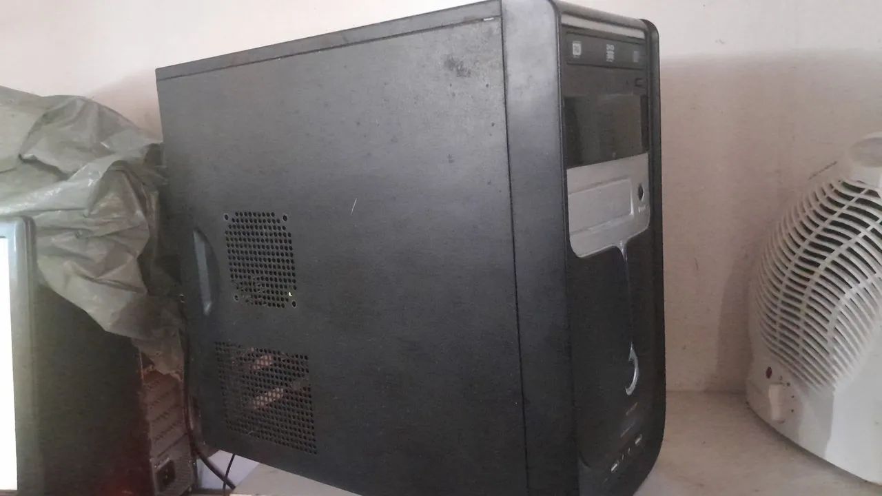 Vendo CPU Intel com SSD - Foto 2