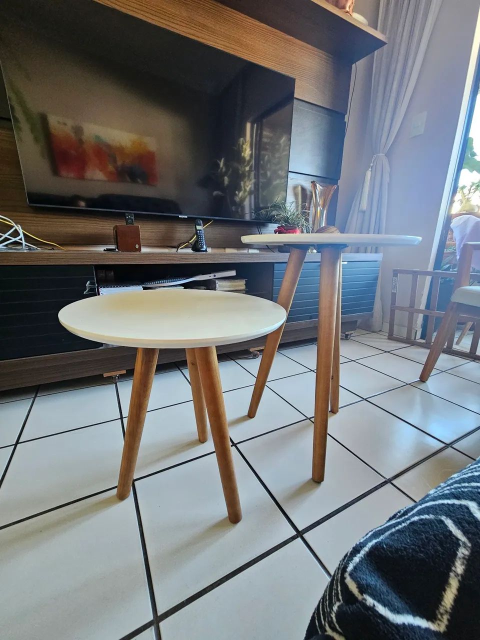 CONJUNTO DE 2 MESAS DE APOIO - Foto 5