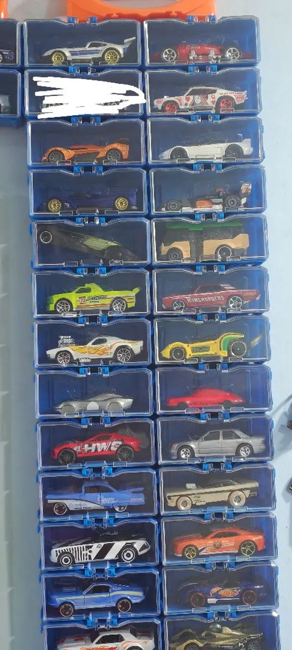 Carrinho miniatura Hot Wheels e Matchbox - Modelos Variados - Cada - Foto 4