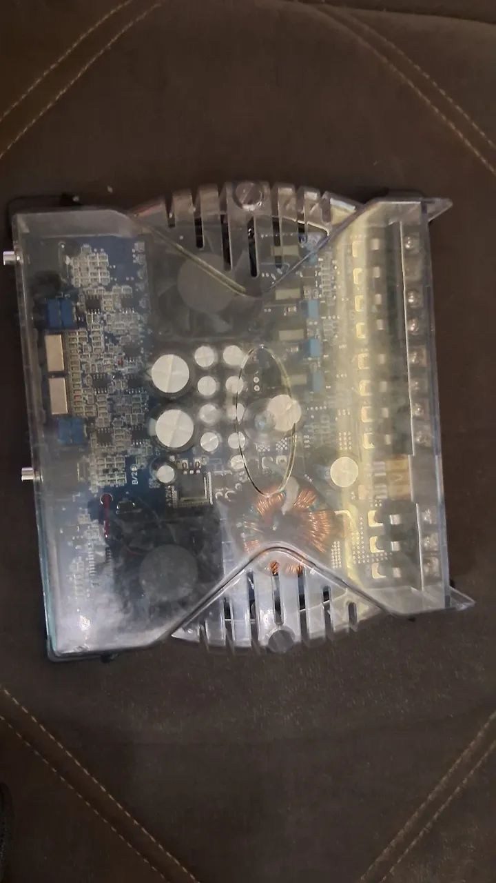 Stetsom VS 600.4 Vision 