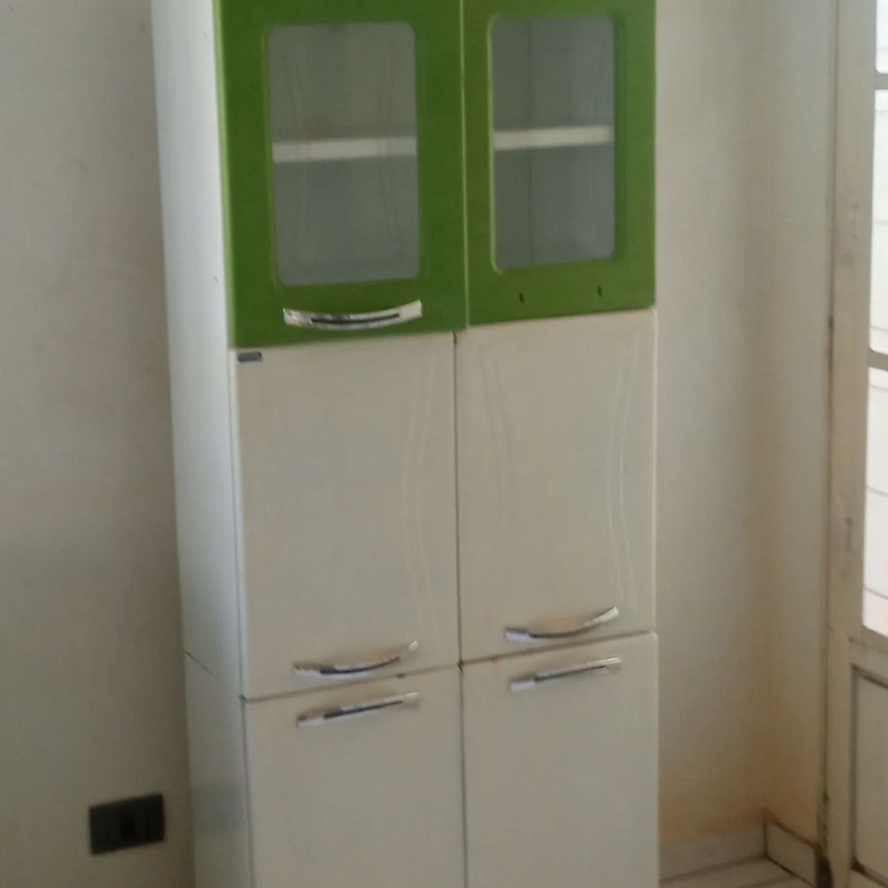 ARMÁRIO