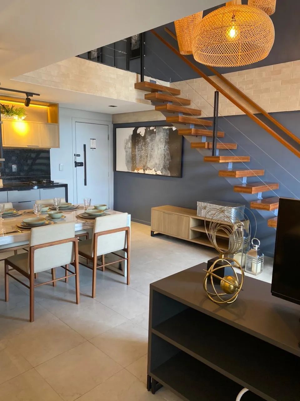 Apartamento Duplex Mobiliado no Umarizal - Ed. Conext