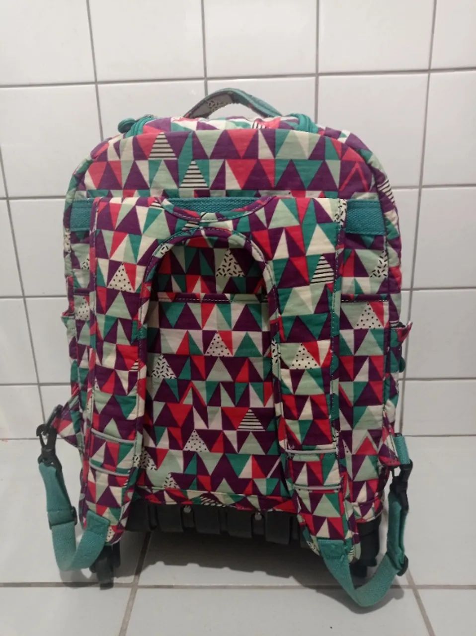 Mochila Kipling Original com rodinhas