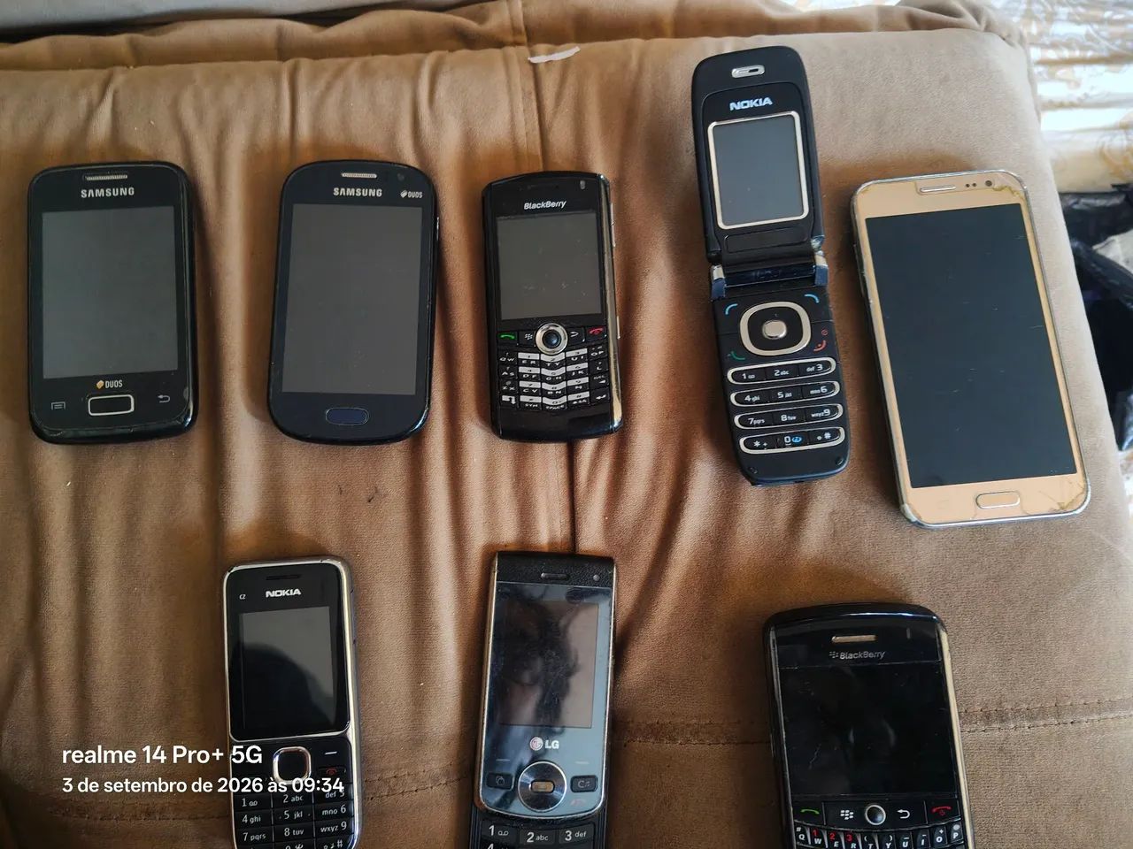 Celulares antigos bom estado 