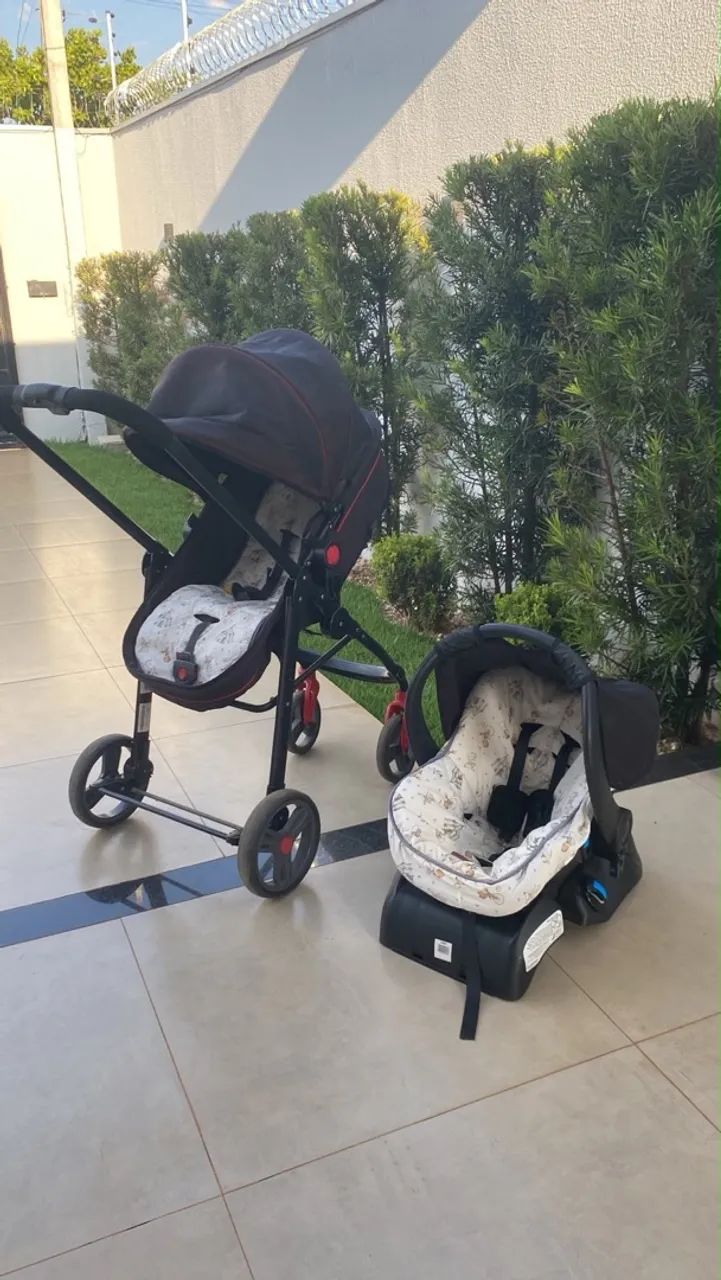Carrinho de bebê + bebê conforto + base para carros 