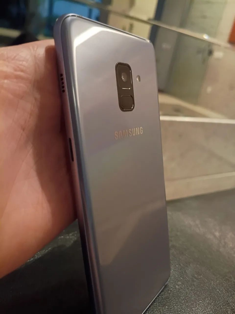 Smartphone Samsung Galaxy A8+ - Foto 3