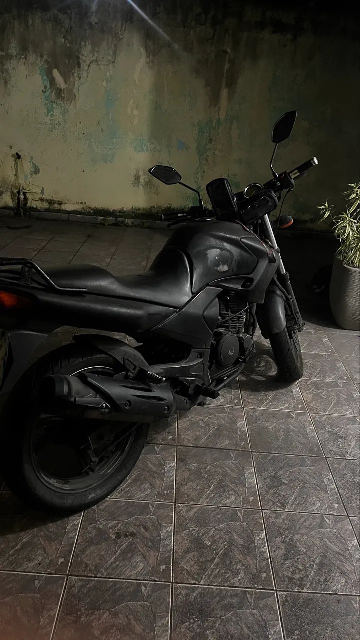 Fazer 2010 Black edition  - Foto 4
