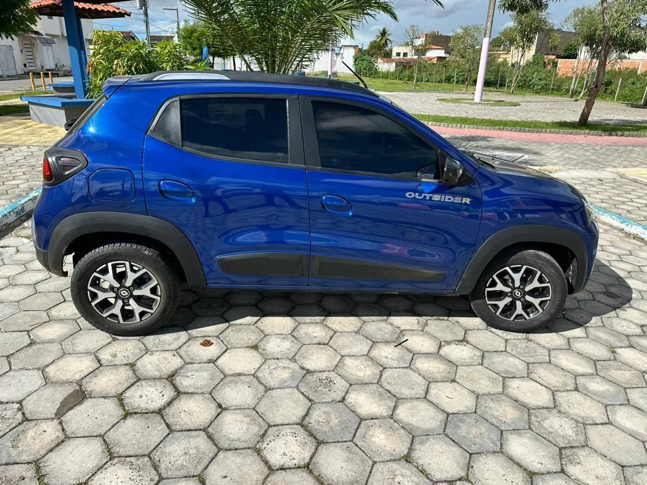 Renault Kwid Outsider 1.0 Flex 12V 5P Mec. 2023 - Foto 2
