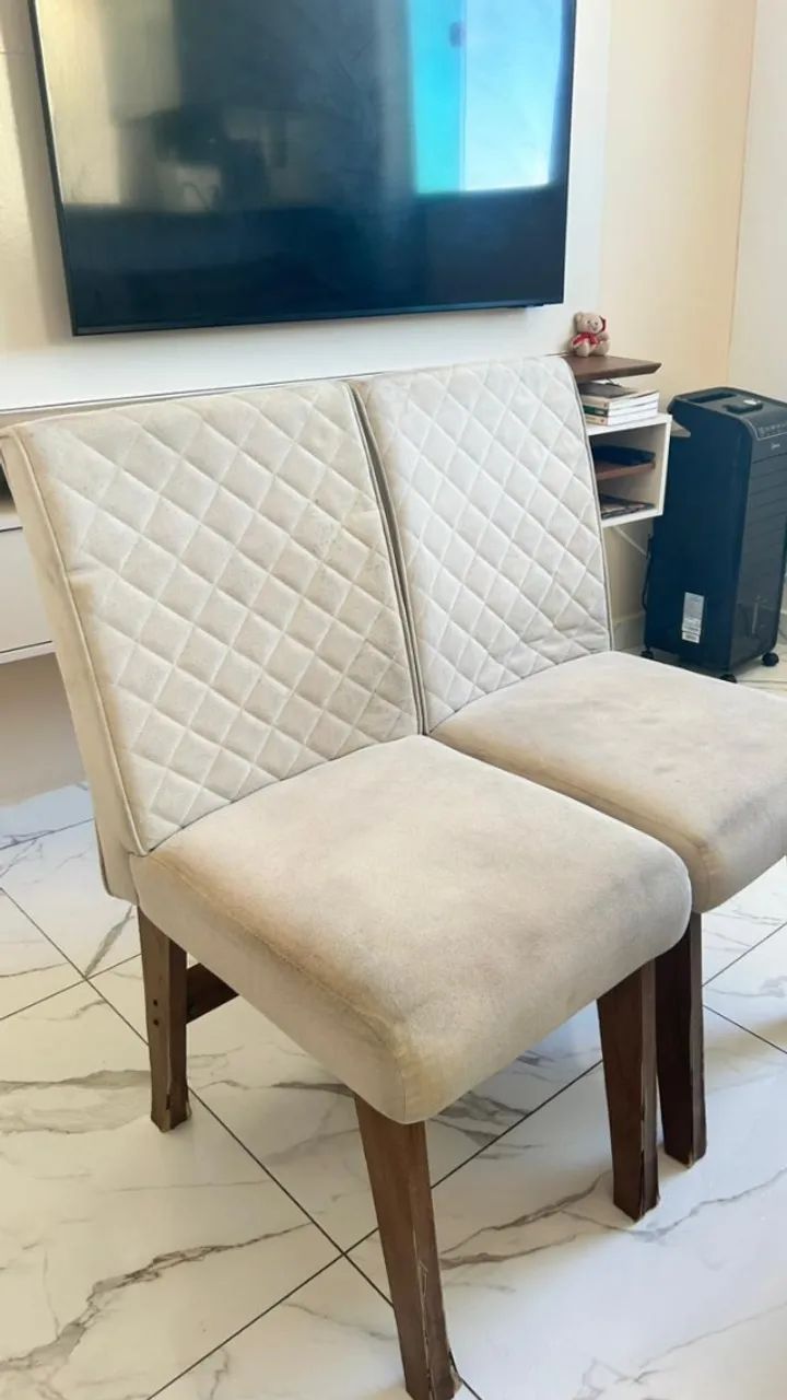 Mesa de Jantar Retangular com 4 Cadeiras - Foto 2