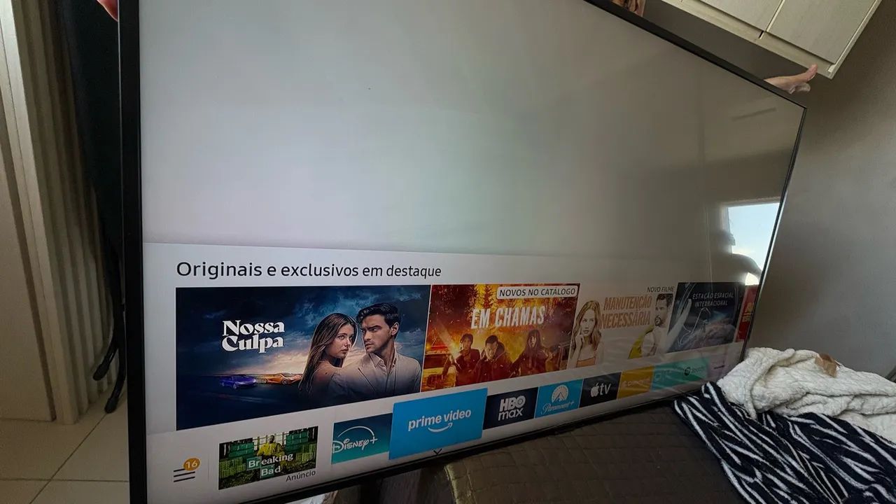 Smart TV Samsung 50 polegadas, resolução 4K UHD  - Foto 3