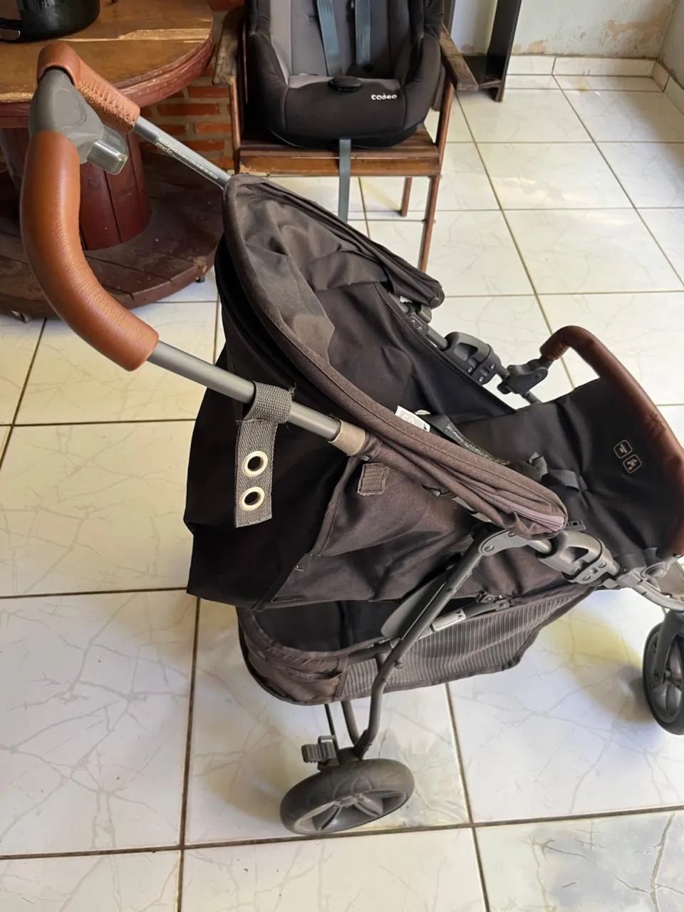 Vende-se Carrinho de bebê  - Foto 2