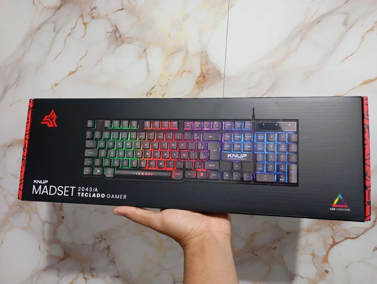 Teclado Gamer KNUP RGB Com Fio