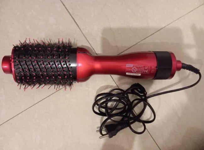 Escova secadora/modeladora