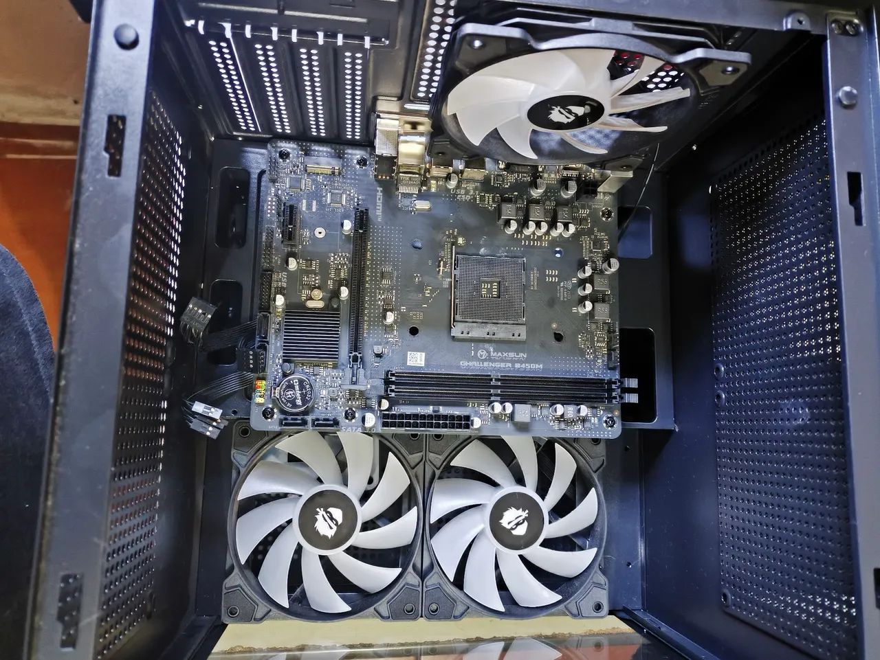 Kit placa mãe B450M challenger e gabinete aquário  - Foto 2