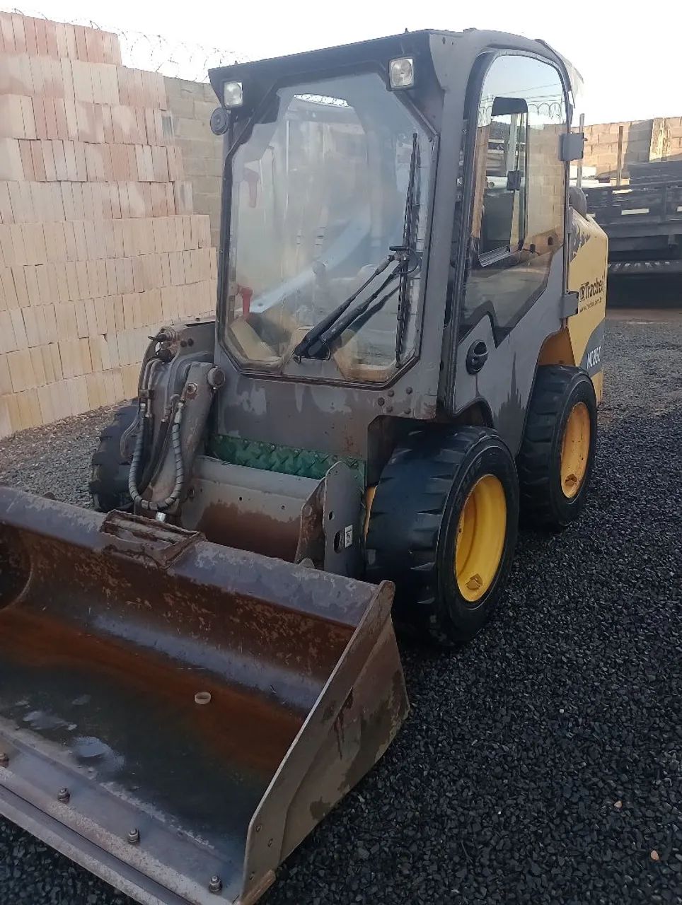 VOLVO MC85C 2013 À VENDA - Foto 2