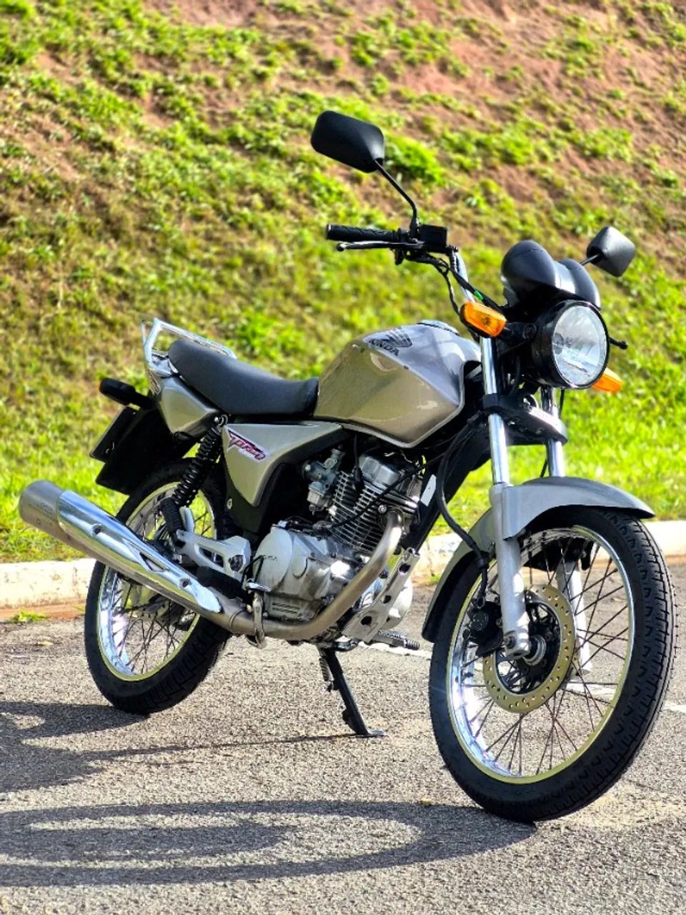 Titan 150 ESD 2008 - Foto 3
