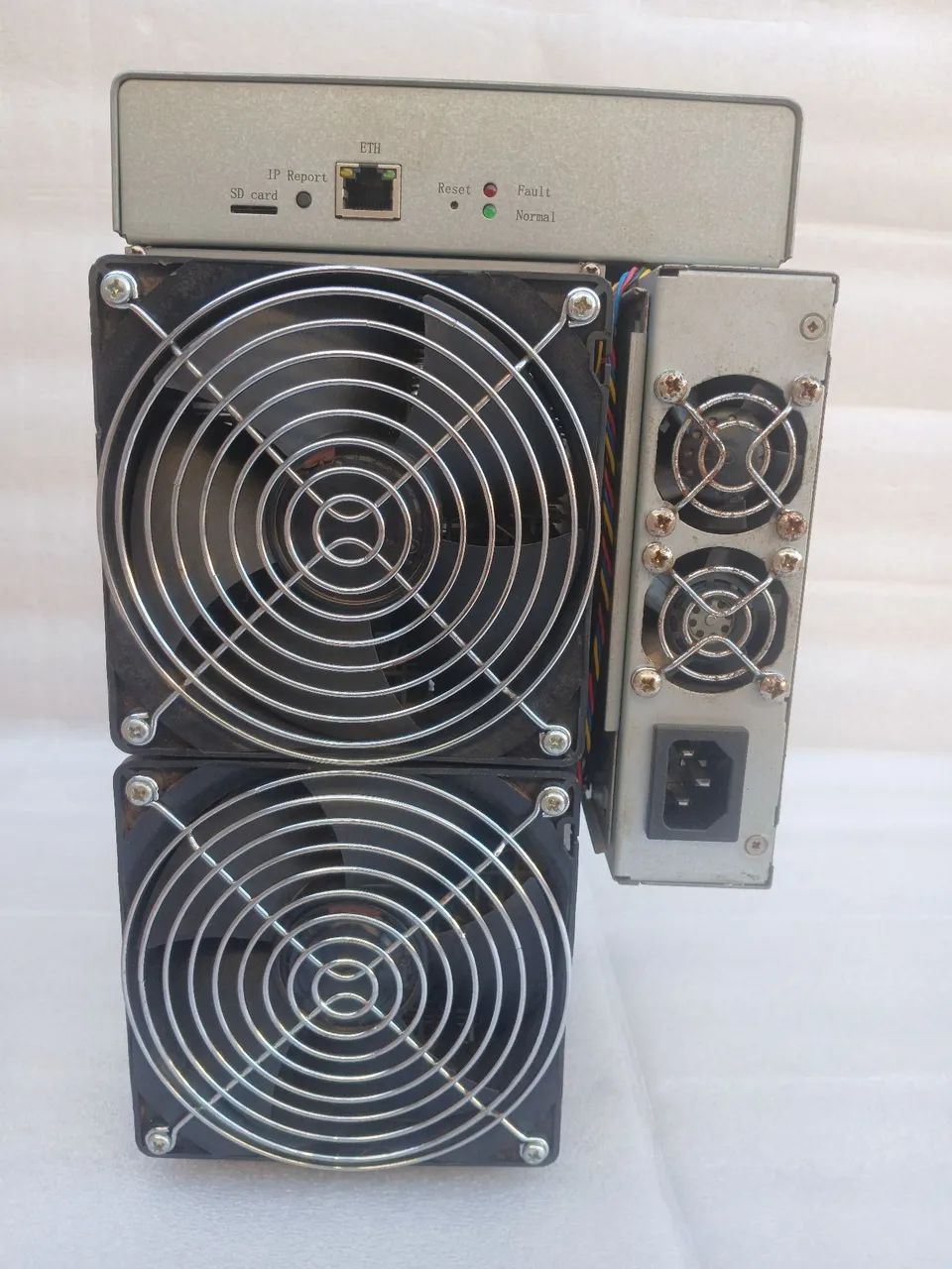 Maquina Bitmain T15 mineraçao de cripto