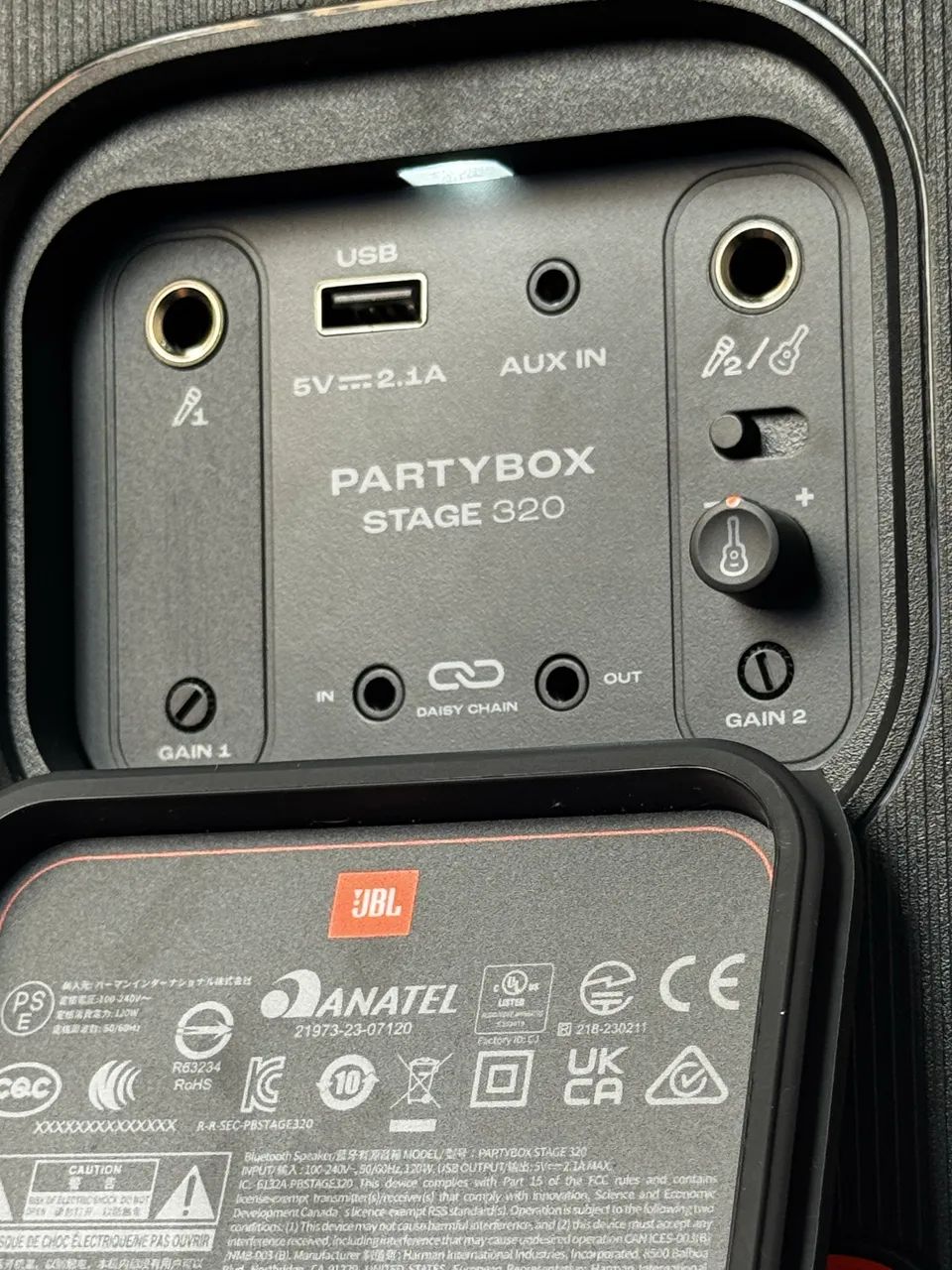 JBL 320 estado de Nova