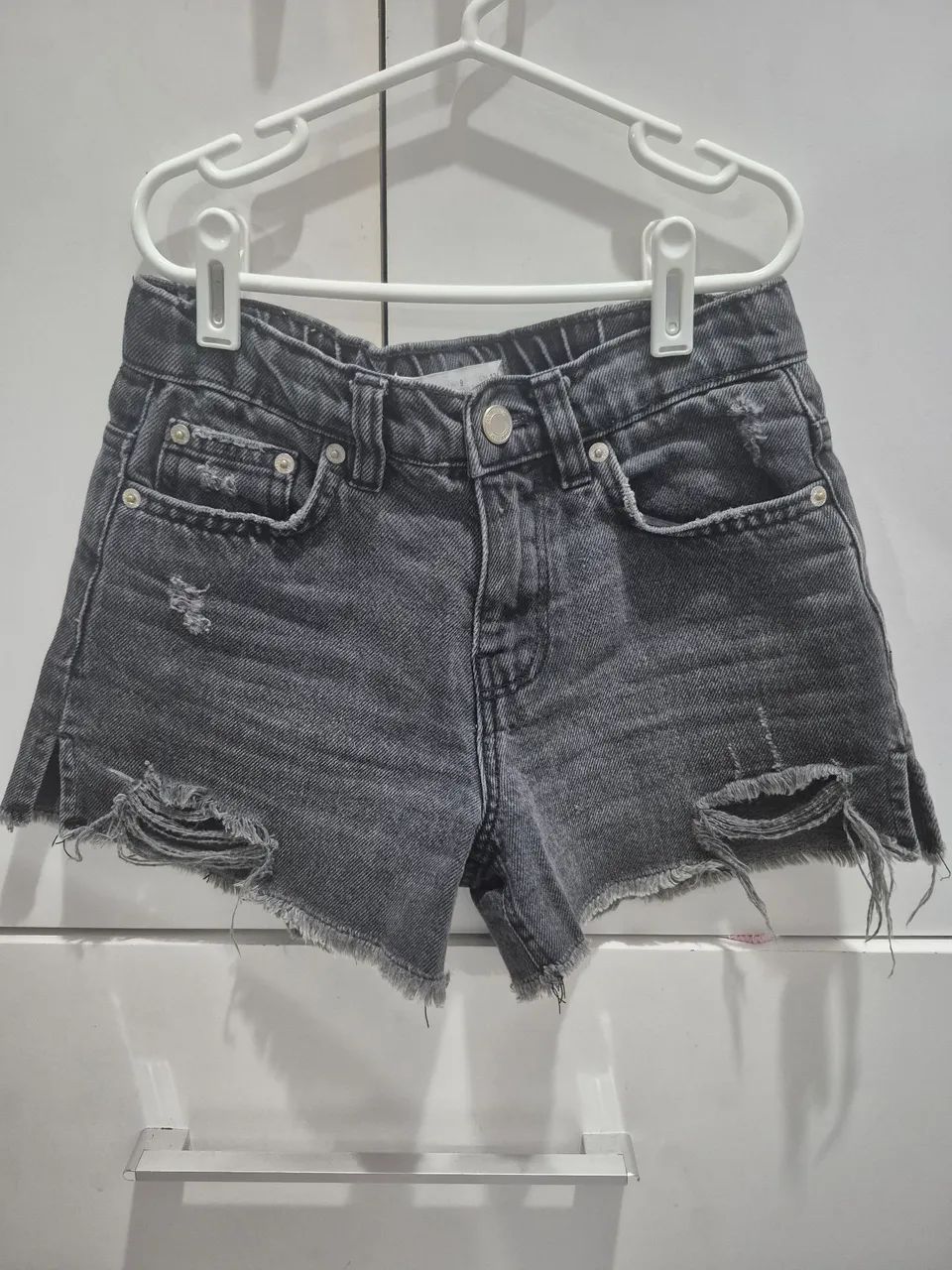 Short ZARA preto desfiado 